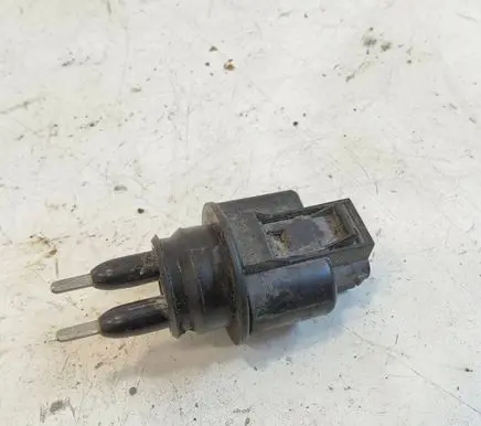Volkswagen Golf Plus Windshield washer fluid level sensor 1J0973202