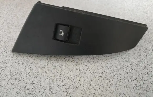 BMW 5 E60 E61 Electric window control switch 6922244 6951965 15939847