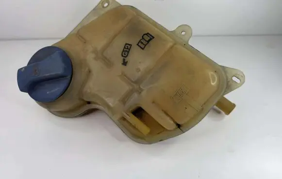 Audi A6 S6 C5 4B Coolant expansion tank/reservoir 8D0121403L