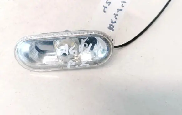 Volkswagen Bora Front fender indicator light 1J0949117