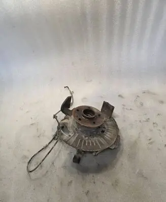 Mercedes-Benz ML W163 Front wheel hub