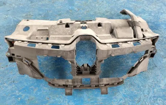 Renault Megane IV Front grill 620367378R