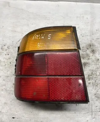 BMW 5 E39 Rear/tail lights 1384009L