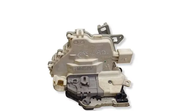 Audi A8 S8 D4 4H Front door lock 8J2837016C