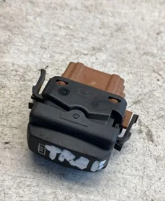 Renault Trafic II (X83) Windscreen/window heater switch 26488