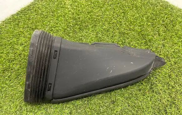 Audi A6 S6 C7 4G Air intake duct part 4G0129624D