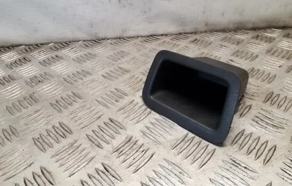 Opel Movano B Dashboard storage box/compartment 8200844693