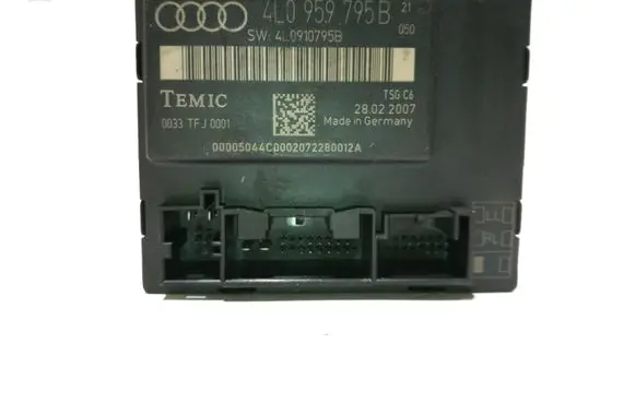 Audi Q7 4L Door control unit/module 4L0959795B 4L0910795B 0033TFJ0001