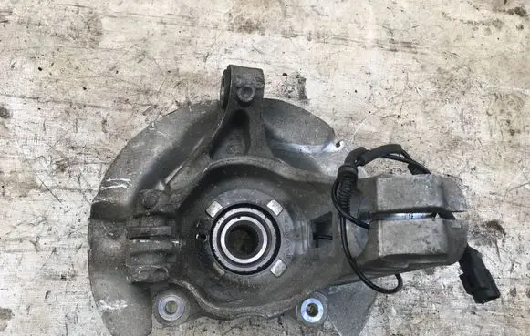 Land Rover Discovery Sport Front wheel hub 28C20169