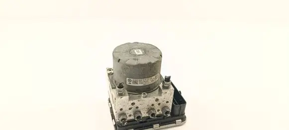 Skoda Octavia Mk3 (5E) ABS Pump 5Q0614517DC