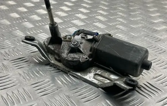 Mitsubishi Colt Rear window wiper motor WM32061S 2B24