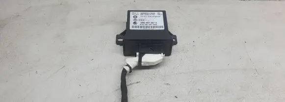 Volkswagen PASSAT B6 Light module LCM 5M0907357A 5WK49172A