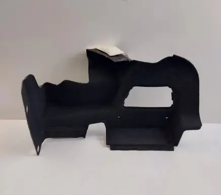 Trunk/boot lower side trim panel