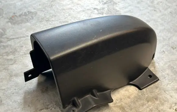 Renault Trafic III (X82) Rear fender molding trim 93867941