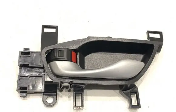 Honda CR-V Rear door interior handle