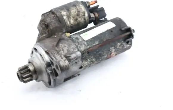 Volkswagen PASSAT CC Starter motor 02E911023K