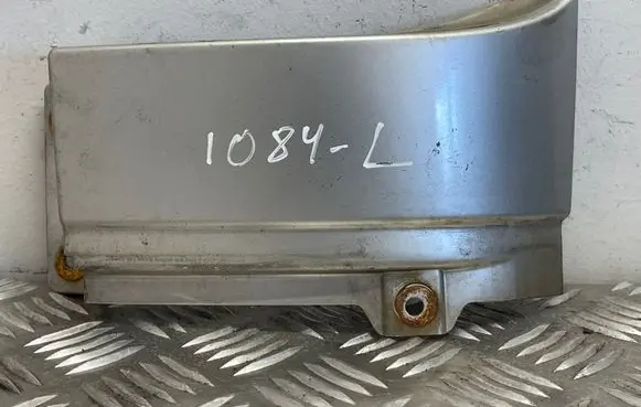 Opel Zafira A Rear/tail light trim molding 90580804