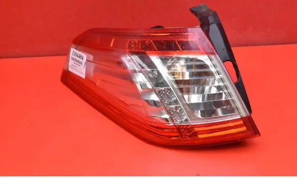 Peugeot 508 RXH Rear/tail lights 9686779580