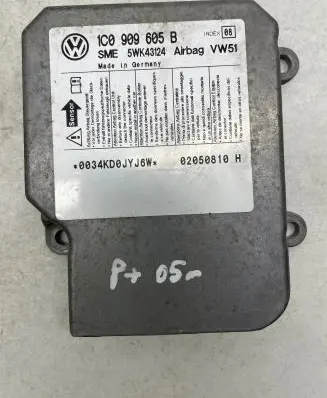 Volkswagen PASSAT B5.5 Airbag control unit/module 1C0909605B 5WK43124 02050810H