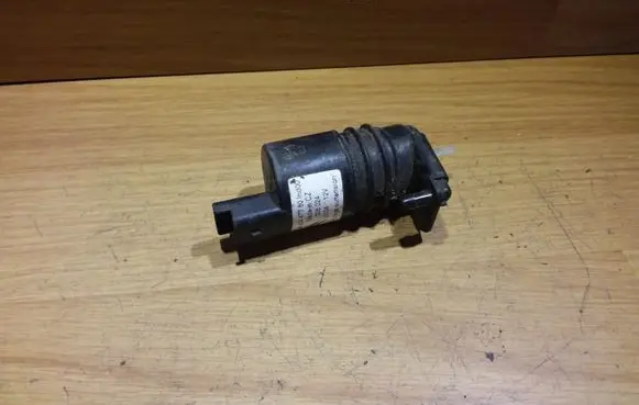 Peugeot 407 Windscreen/windshield washer pump 9643447780