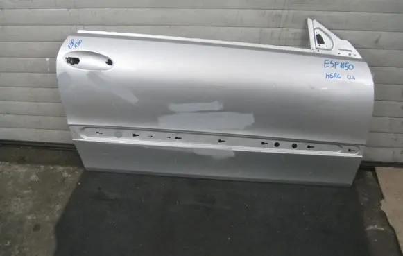 Mercedes-Benz CLK A209 C209 Front door