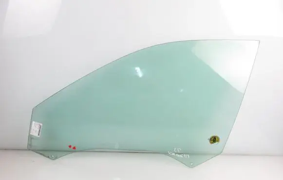 Audi A3 S3 8L Front door window glass four-door 
