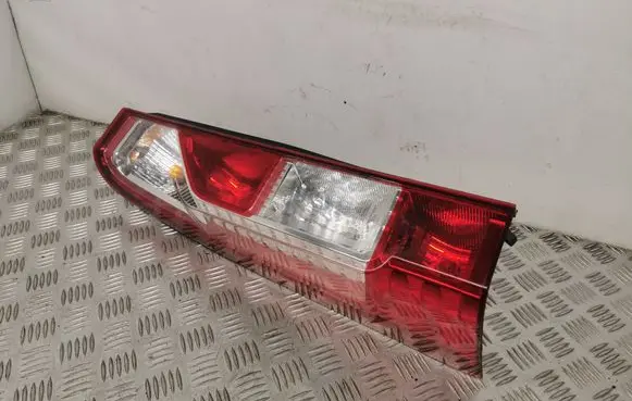 Renault Master III Rear/tail lights 084421970LB