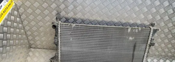 Renault Laguna II Coolant radiator 8200008764