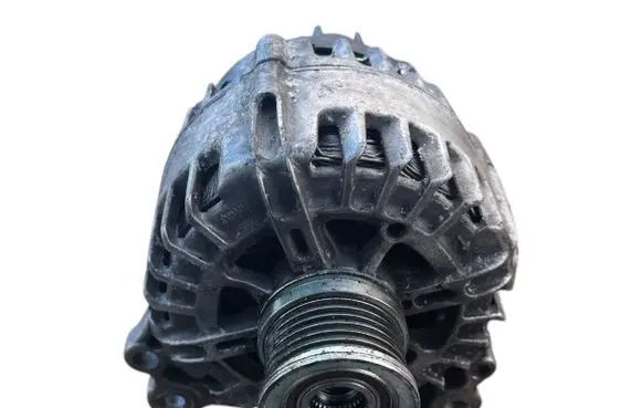 Volkswagen PASSAT B6 Generator/alternator