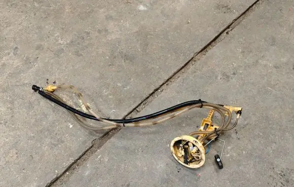 Fuel level sensor
