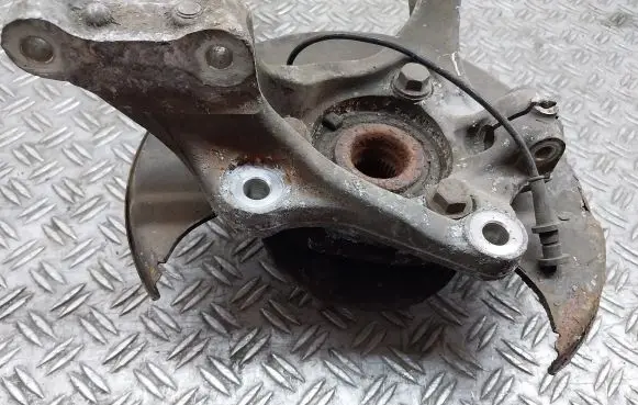 Opel Insignia A Front wheel hub