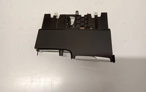 Volvo XC60 Ashtray (front) 31694582 82565007