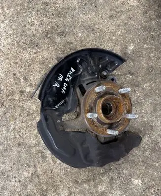 Ford Escape III Front wheel hub LX6C3K170A2A