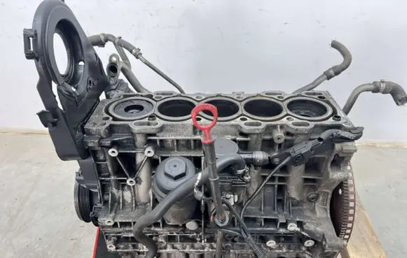 Volvo V70 Engine block D5244T