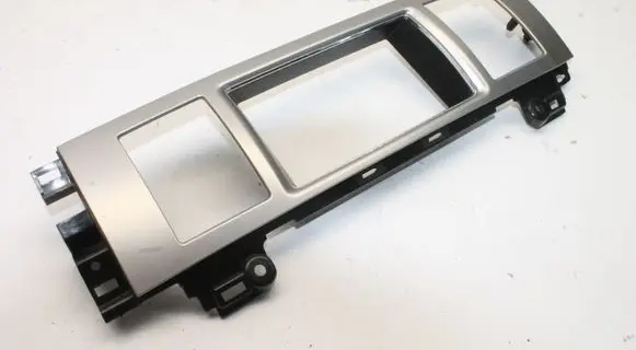Jaguar XF X250 Radio/GPS head unit trim CX23045C34BA