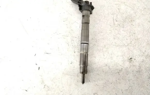 Audi Q7 4L Fuel injector 059130277A 0445115 061204