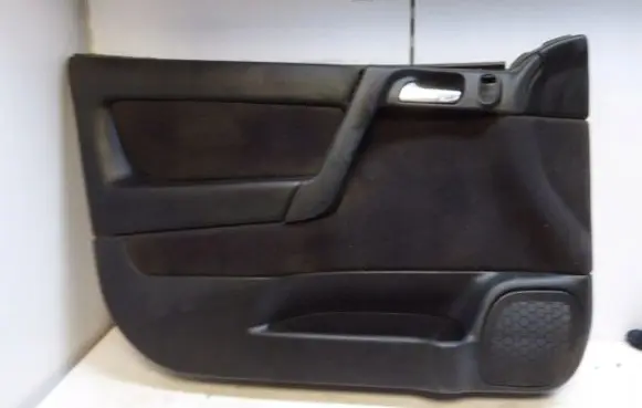 Opel Astra G Front door card panel trim 024404573