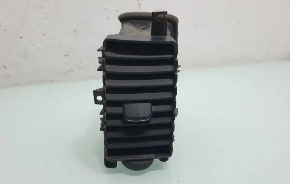 Dashboard side air vent grill/cover trim