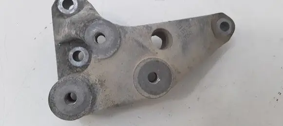 Opel Astra G Engine mounting bracket 90575142