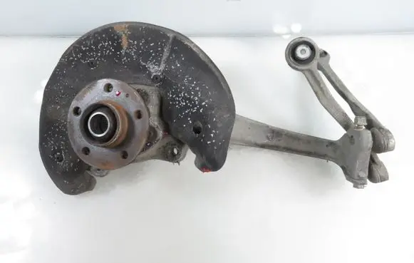 Audi A5 8T 8F Front wheel hub spindle knuckle 