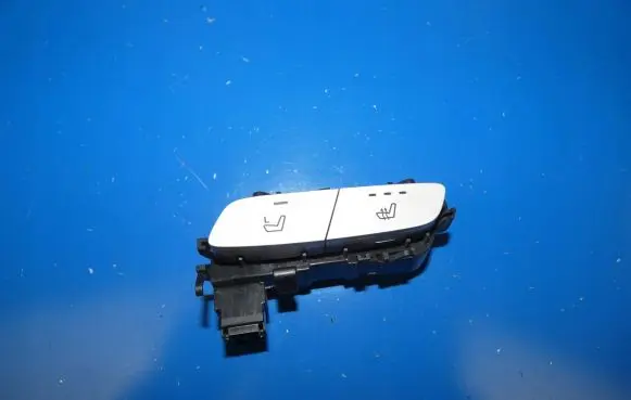 Mercedes-Benz E W213 Seat heating switch A2139004310