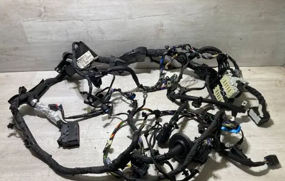 Ford Focus Engine installation wiring loom NX6T91 RD38033