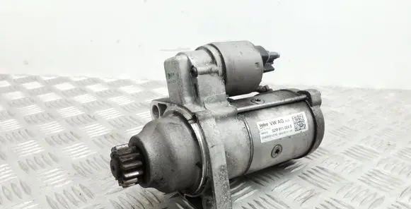 Skoda Octavia Mk3 (5E) Starter motor 02M911024S