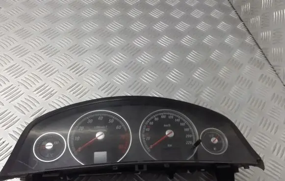 Opel Vectra C Tachometer 13165966MP