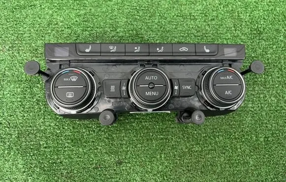 Volkswagen Golf VII Climate control unit 5G0907044BE 5HB01118187 1501870454