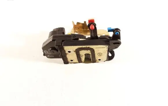 SsangYong Kyron Front door lock