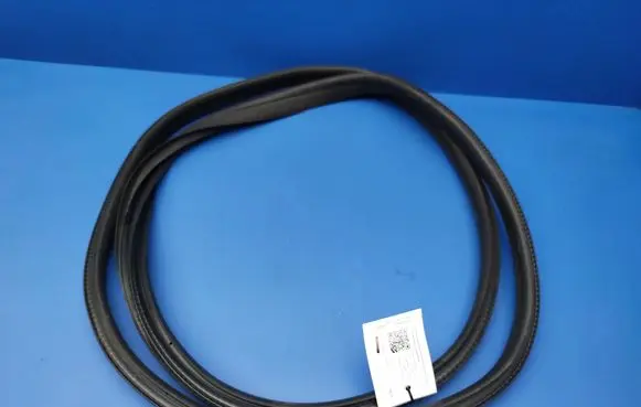 Front door rubber seal
