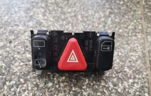Mercedes-Benz C W202 Hazard light switch 2108208010