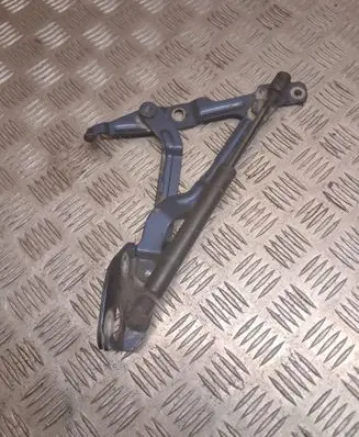 Volkswagen PASSAT B5 Tailgate/trunk/boot hinge