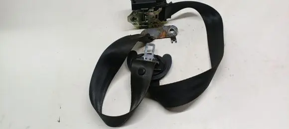 Volkswagen Touran II Rear seatbelt 33009758